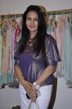 Poonam Dhillon at the launch of Payal Singhal_s festive collection 2012 for kids in Mumbai on 13th Nov 2012(50).JPG